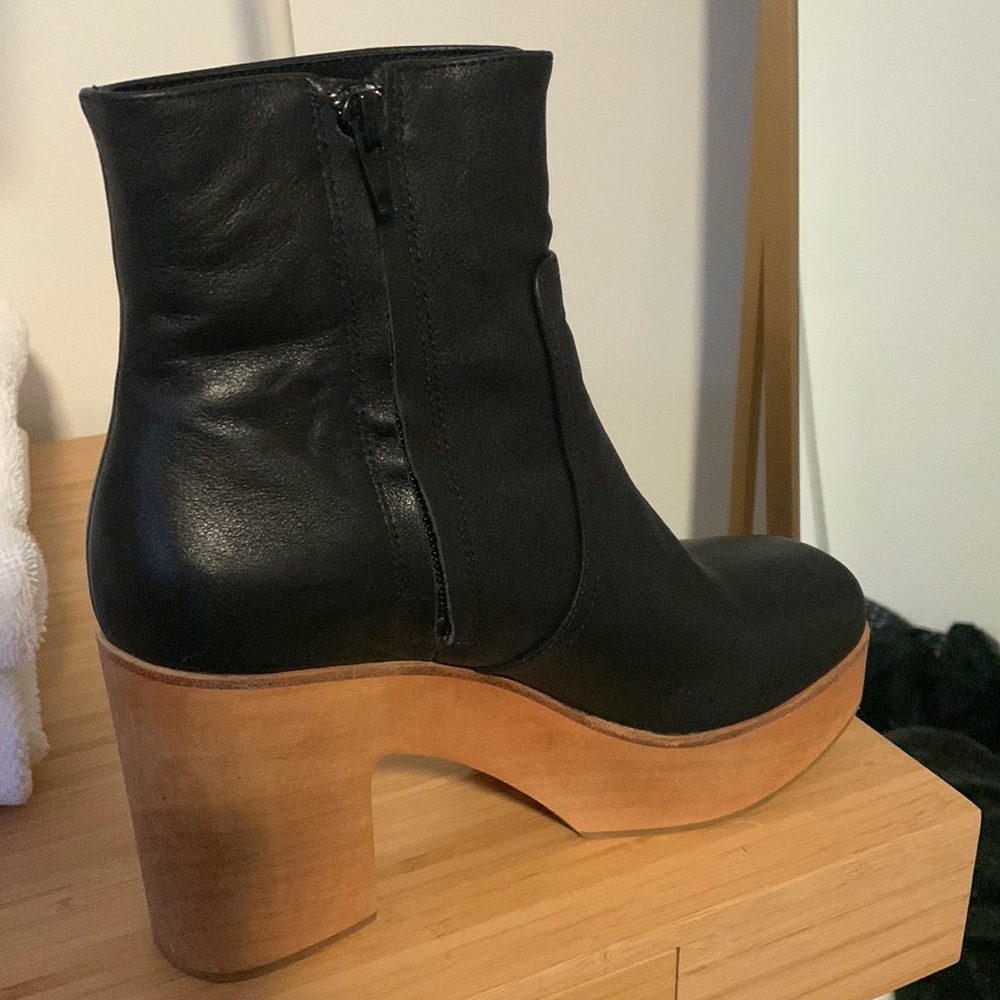 Charlotte Stone Paz Clogs in Black
